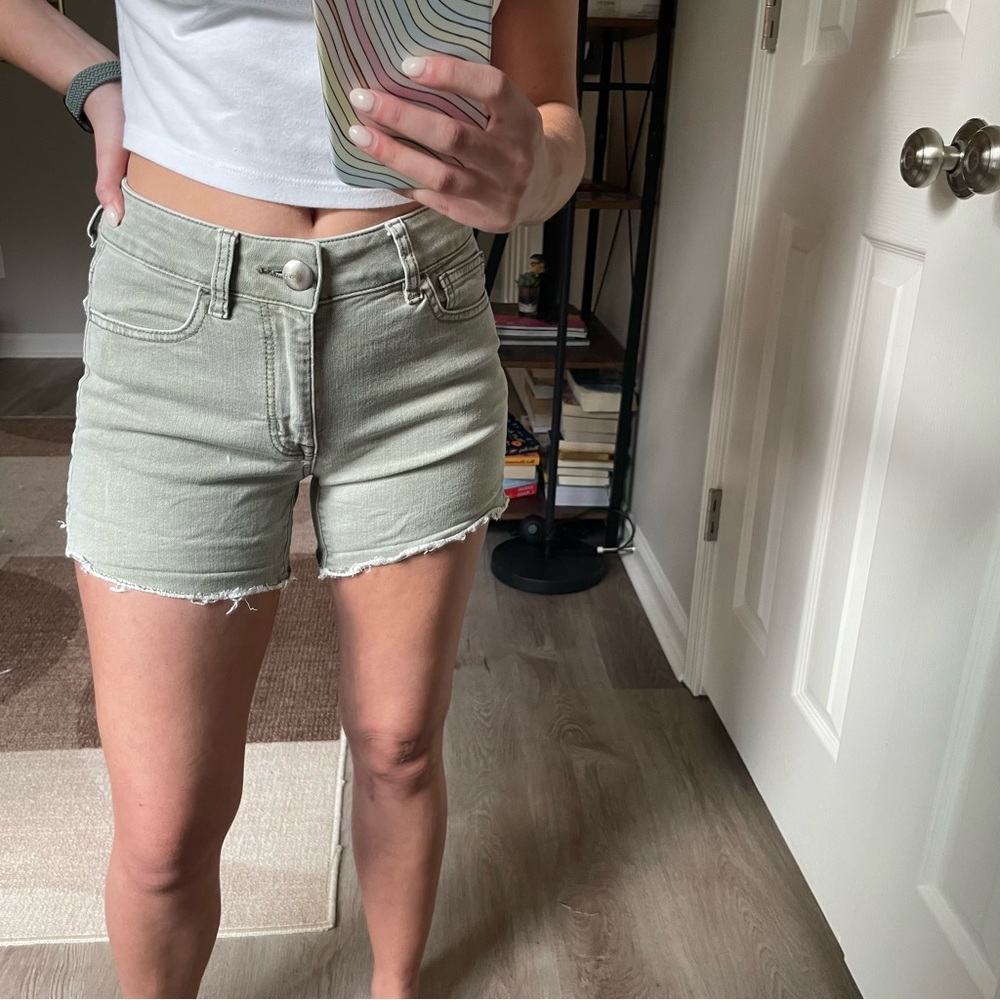 American Eagle shorts
